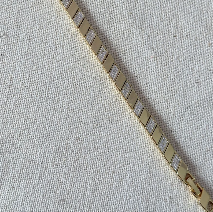 Armband – Cross Crystal Luxe Guld