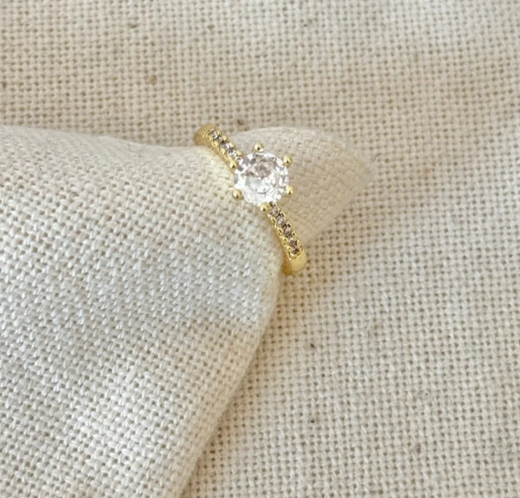 Ring – Solitaire Luxe Gold