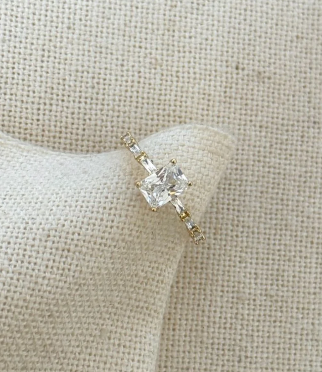 Ring – Baguette Crystal Gold